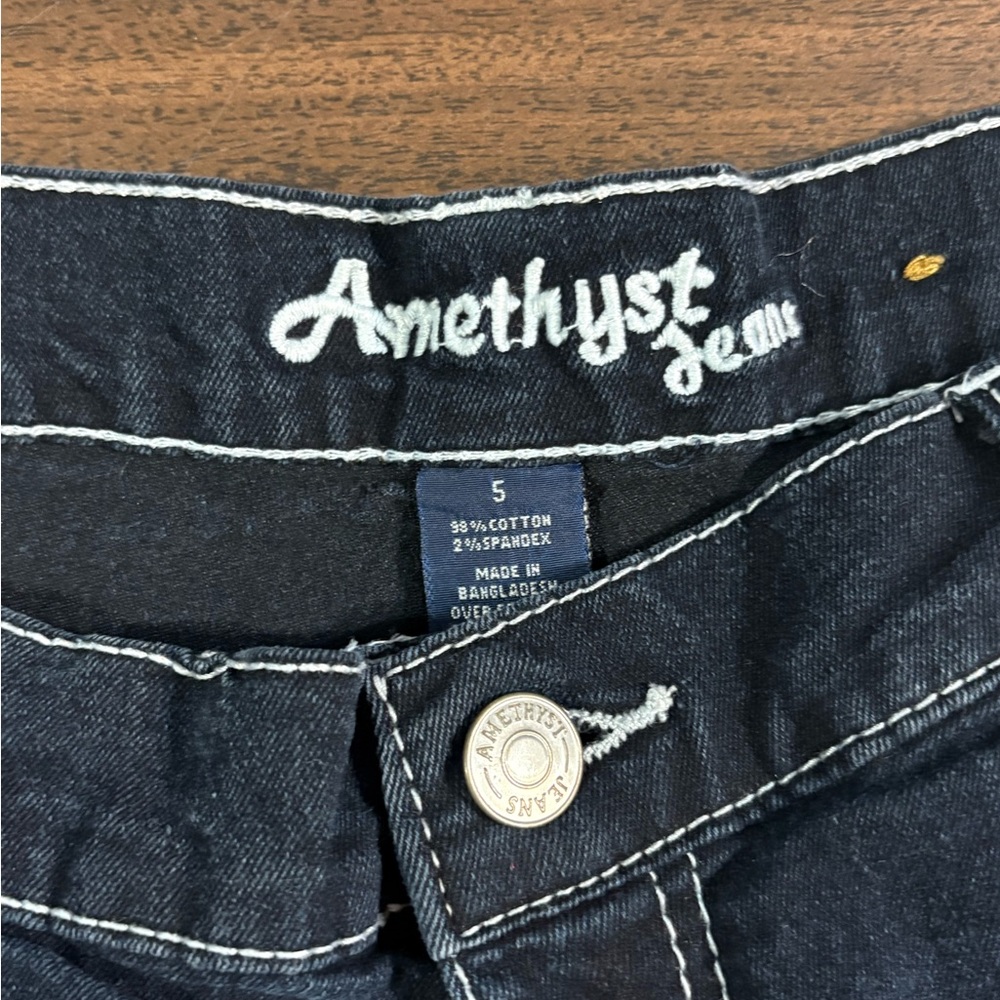 Amethyst Jeans Dark Wash Denim Shorts - Picture 5 of 5
